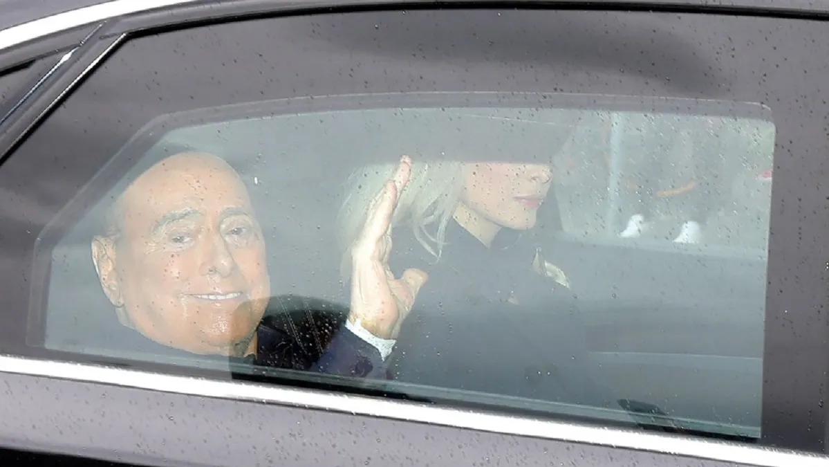 Mor+Silvio+Berlusconi%2C+el+%E2%80%9Ccaiman%E2%80%9D+de+la+pol%C3%ADtica+italiana