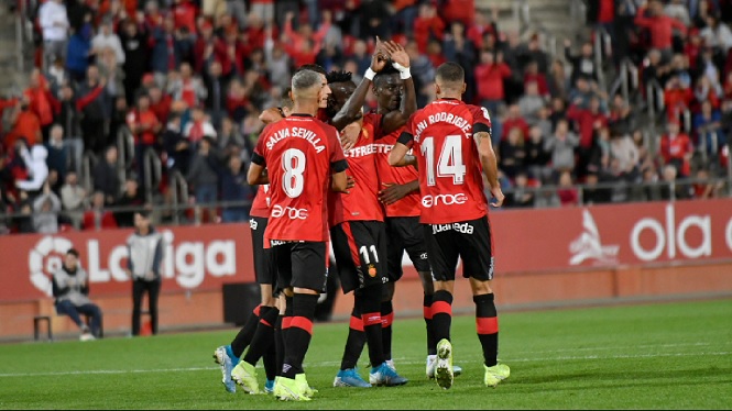 El Mallorca desaprofita dues avantatges al marcador i acaba empatant 2-2 davant Osasuna