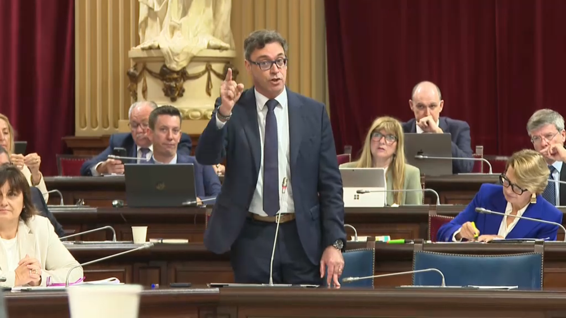 El vicepresident Costa haurà de comparèixer per explicar la política de pactes del Govern