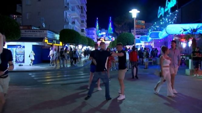 Dos homes agredeixen sexualment un jove turista de 19 anys a Magaluf