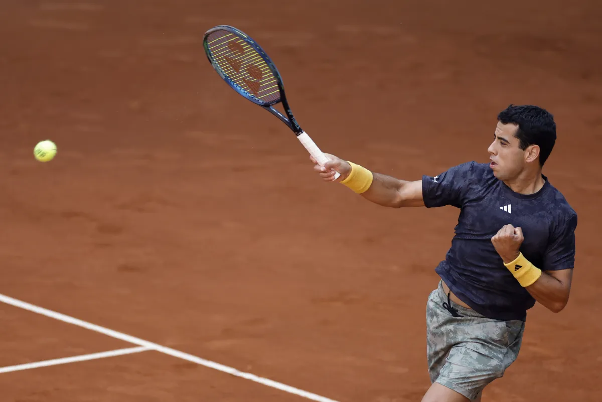 Jaume Munar es lesiona en el seu debut a Roma i es retira del torneig