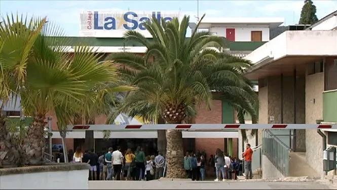 L’Advocacia de la Comunitat presenta la denuncia a Fiscalia per les amenaces a una docent de La Salle