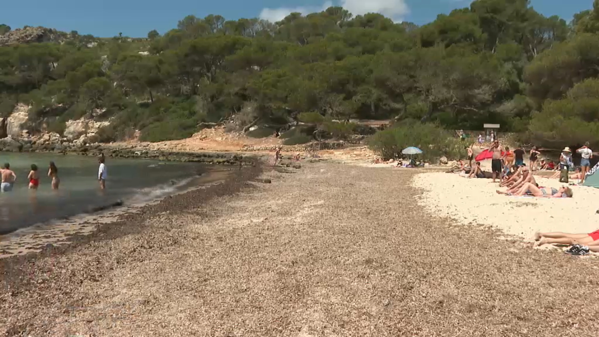 Comença el servei d’informació a les platges verges de Menorca