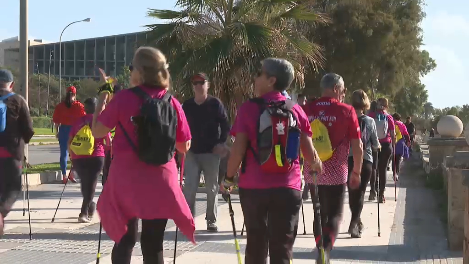 Més de mil persones participen en la Marxa per la Igualtat