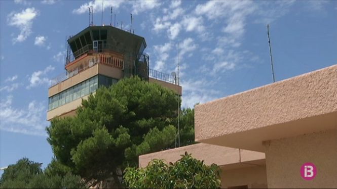 Els controladors aeris adverteixen que la torre de control remot pot deixar Menorca sense el servei