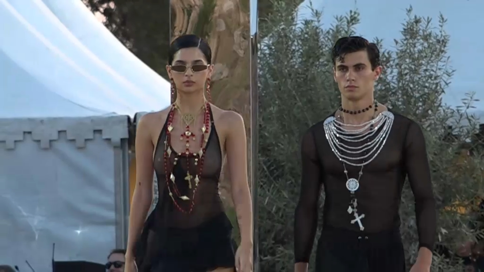 La moda Adlib desfila a la pedrera de Can Coix