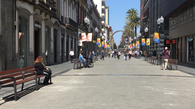 La justícia rebutja el manteniment del toc de queda a Canàries