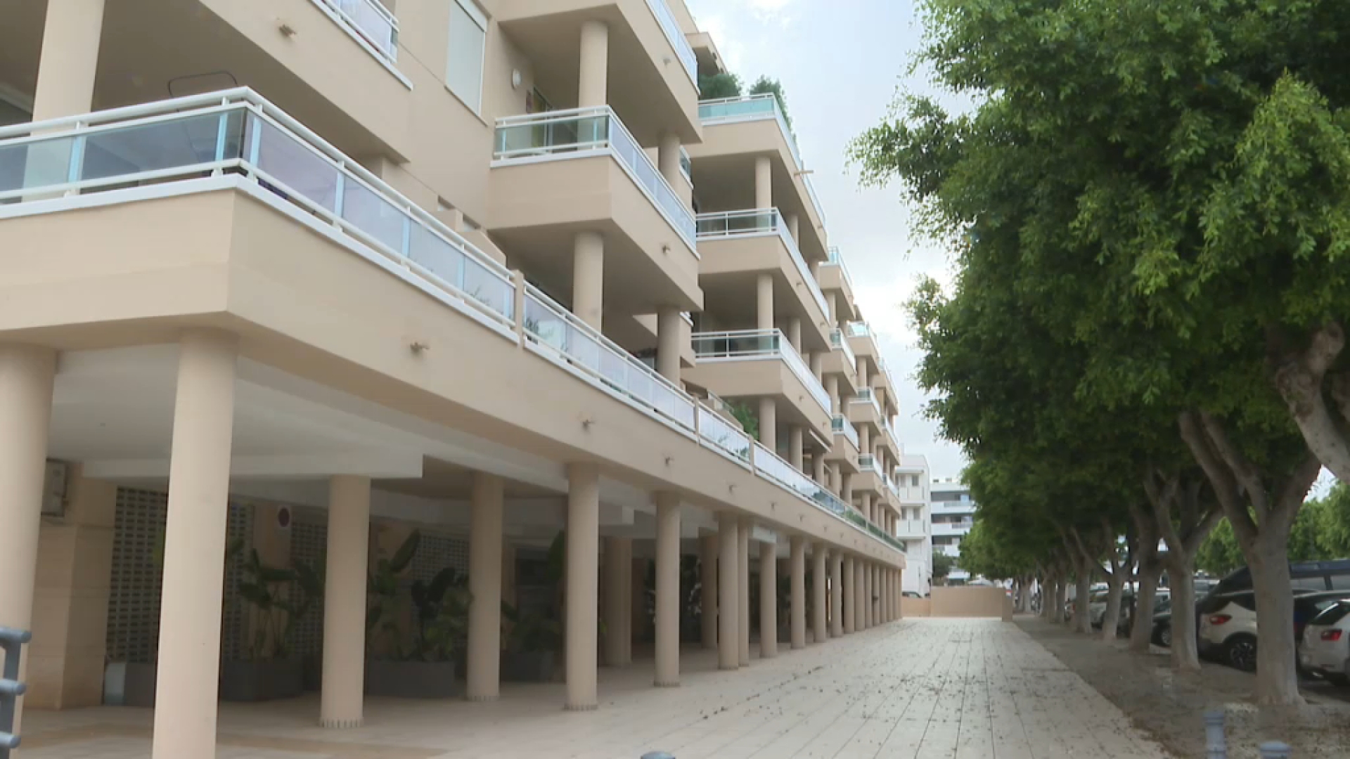 Vila posa cinc denúncies per lloguer turístic il·legal a Platja d’en Bossa