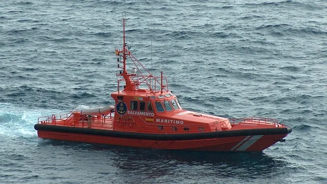 Salvament Marítim cerca un pare i el seu fill, de 50 i 19 anys, que viatjaven en veler de Cala Galdana a Cala d’Or