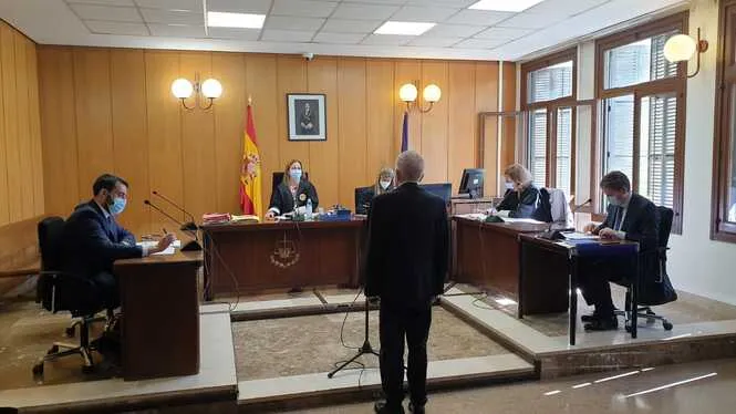 Comença el judici contra l’excapellà de Sant Sebastià, Gaspar Alemany, per presumptes abusos a un escolà