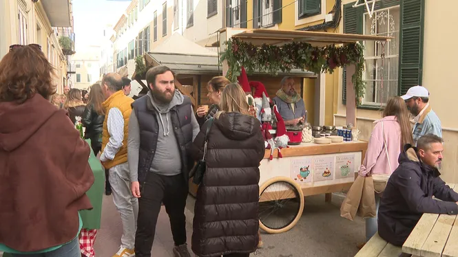El mercat de Nadal de ses Bruixes, puntual amb la tradició amb 38 punts de venda