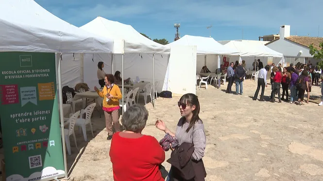 Gairebé 300 persones han passat pels estands de la III Fira d’Ocupació i Emprenedoria de Formentera