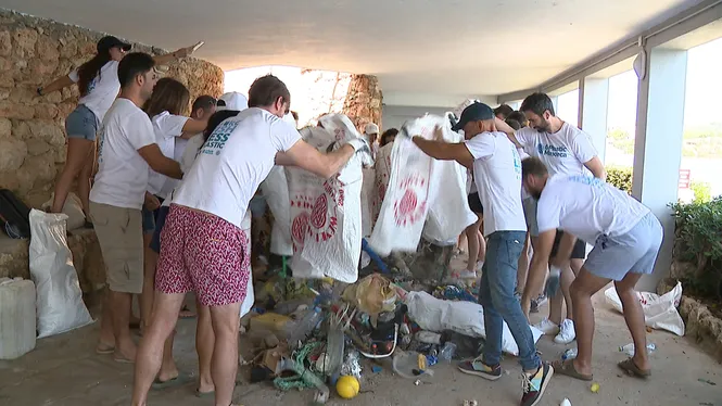 Entitats solidàries de Menorca alerten el problema de la falta de voluntaris