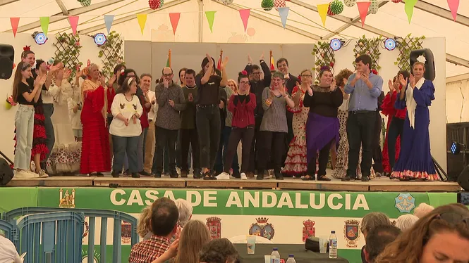 Sevillanes, rumba, flamenc i més de 4.000 racions de menjar típic a la Fira d’Abril des Castell