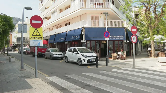 Queixes al Port de Pollença pel canvi de sentit del carrer de Formentor