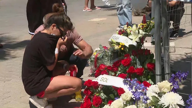 Veïnats i amics recorden les víctimes de la tragèdia de Platja de Palma