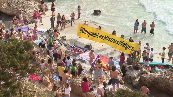 Mallorca Platja Tour denuncia acció intimidatòria de les forces de seguretat a la protesta del Caló des Moro