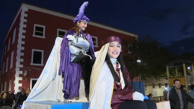 L’ambaixadora dels Reis d’Orient visita es Castell