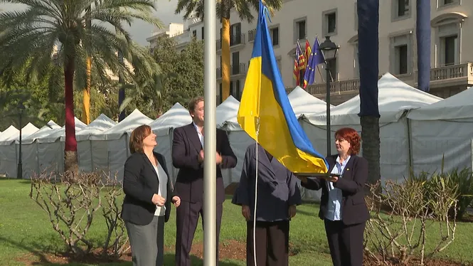 La bandera ucraïnesa oneja a Palma