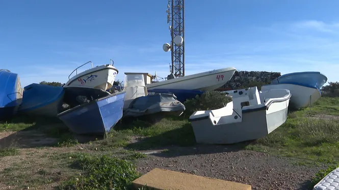 A Formentera hi ha una vintena d’embarcacions irregulars a l’espera de la seva retirada