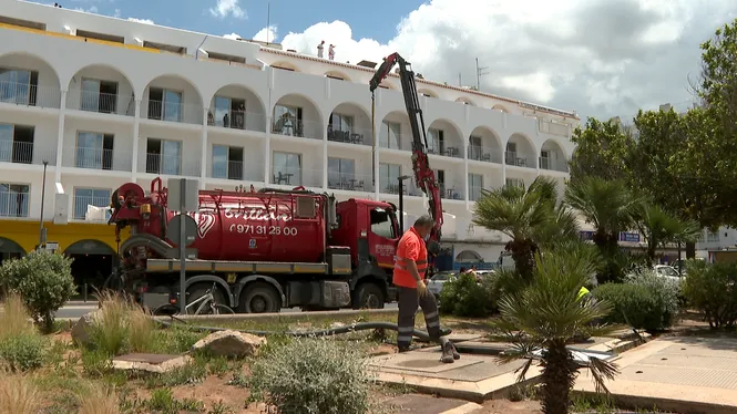 Tancat al bany el primer tram de s’Arenal de Sant Antoni