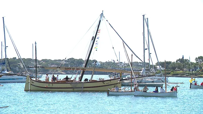 23 embarcacions tradicionals passen el cap de setmana a Portocolom