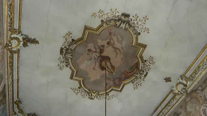 Can Vivot llança una campanya per salvar uns frescos barrocs únics a Mallorca
