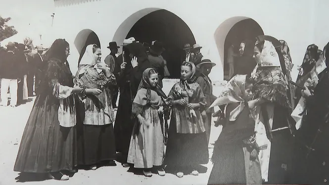 La història d’una familia holandesa als anys 30 en 50 fotografies