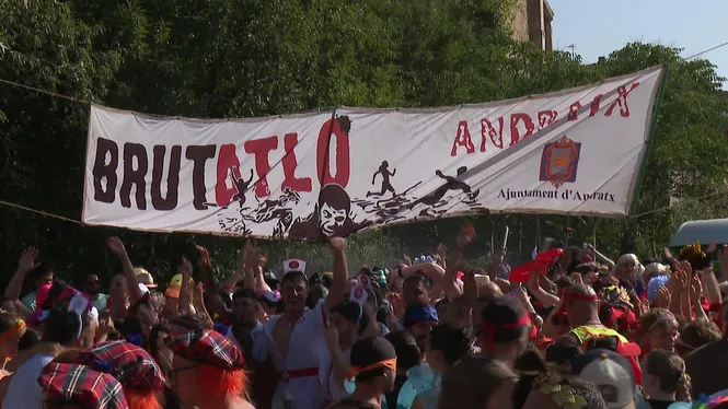 Andratx+es+disfressa+per+c%C3%B3rrer+el+Brutatl%C3%B3