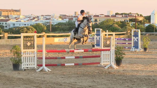 L’Alaior eqüestre concursa amb l’excel·lència nacional de salt d’obstacles