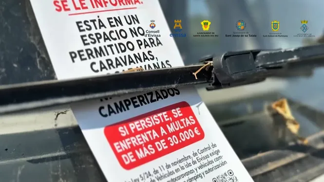 Eivissa comença a sancionar caravanes aquest juliol per la limitació de vehicles