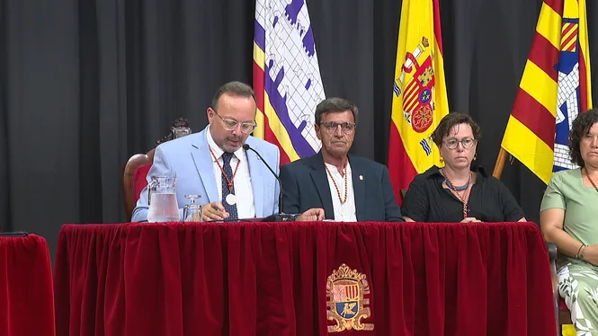 Alaior proclama la biòloga i pedagoga Margalida Comas com a Filla Il·lustre