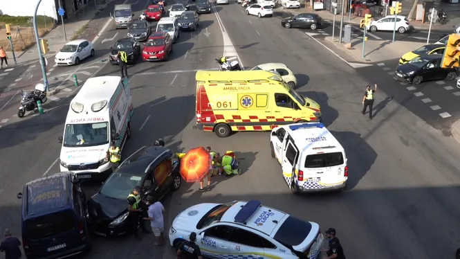 Un motorista ferit greu en un accident al carrer d’Aragó de Palma