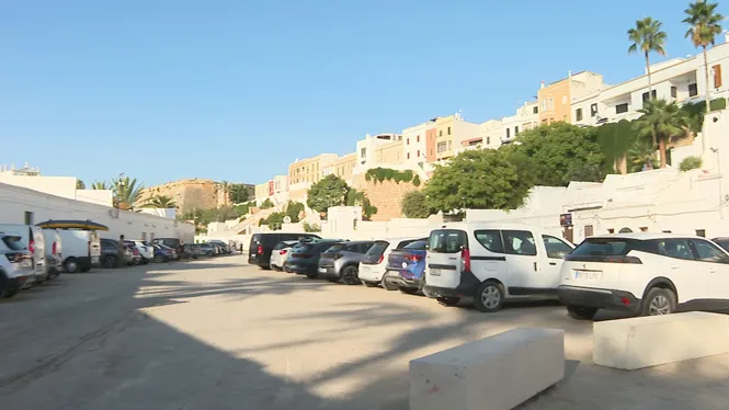 La Justícia obliga Ciutadella a actuar a la zona des Pla per controlar els renous i l’incivisme de la gent