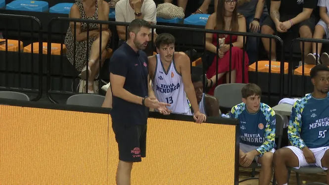 Javi Zamora: “Si volem ser competitius, hem d’estar sòlids darrere i no encadenar errors”
