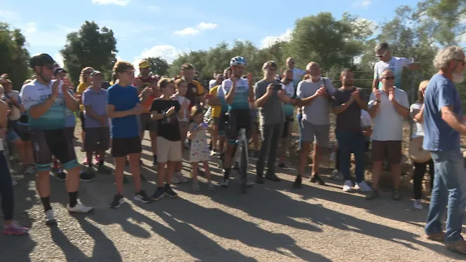 Entitats i veïns reclamen la reobertura del camí vell entre Sineu i Costitx