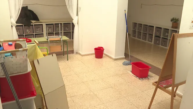 Tots els centres educatius de Vila han suspès l’activitat lectiva com a conseqüència de la tempesta