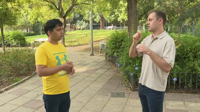 Denuncien que hi ha 8 alumnes sords sense suport específic a les aules