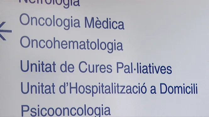 El servei d’oncologia del l’Hospital Can Misses torna a comptar amb només tres especialistes