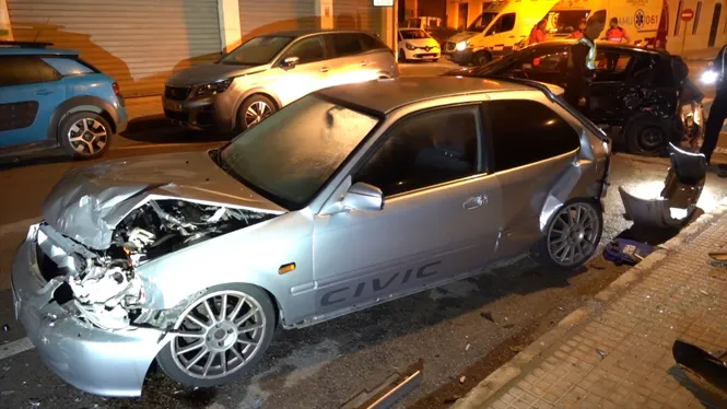 Xoc múltiple a Llucmajor en col·lidir un cotxe amb una ambulància