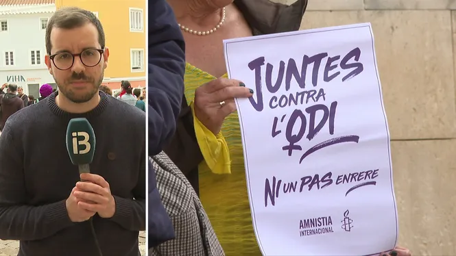 Tres-centes persones participen en el 8M de Maó