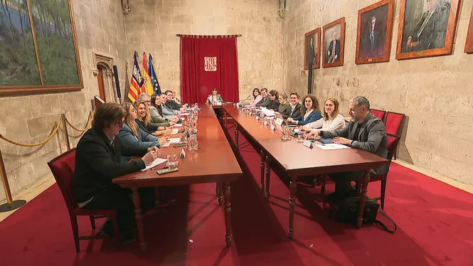 Es constitueix la Mesa de Lluita contra l’Intrusisme al sector turístic