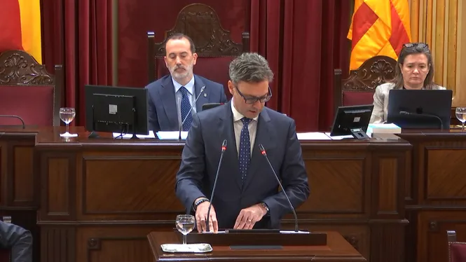 El Parlament convalida el decret de mesures anticrisi per la guerra a l’Iran