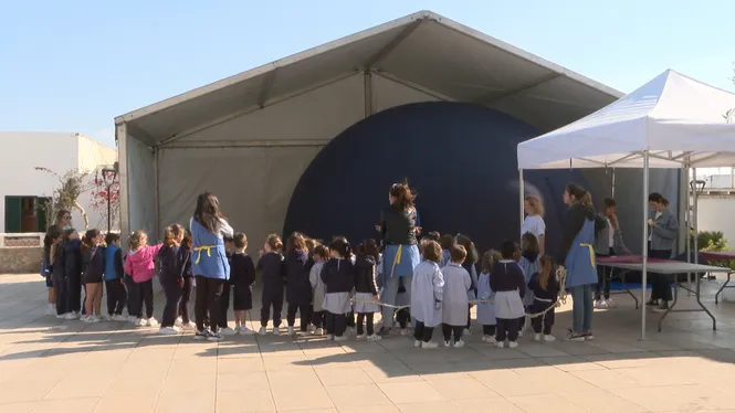 L’esdeveniment Formentera Astronòmica instal·la un planetari per acostar als infants tot l’espai