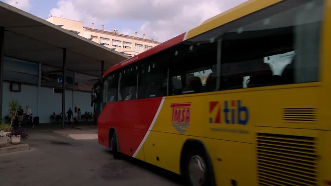 Balanç positiu de la temporada a les línies de busos de Menorca: un 10%25 més d’usuaris que el 2019