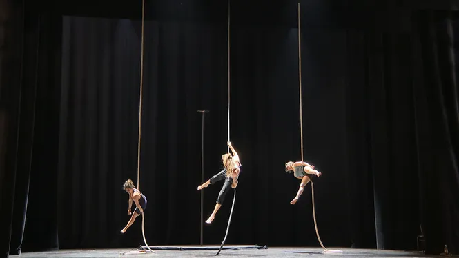 Palma estrena ‘Place’, una proposta escènica que posa la mirada en la dramatúrgia del circ