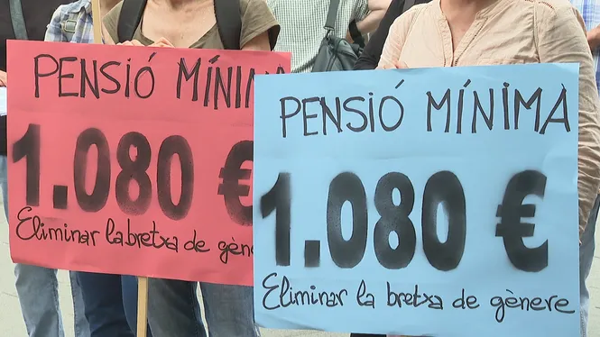 Els pensionistes surten al carrer per reclamar una pensió mínima de 1.080 euros
