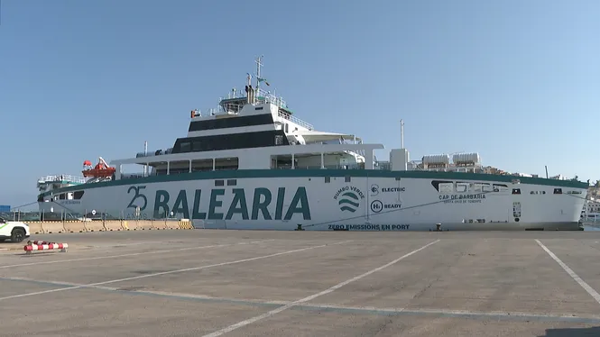 Balèaria presenta a Eivissa el primer ferri elèctric de tot Espanya