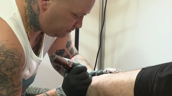Més de 100 tatuadors es donen cita aquest cap de setmana a Eivissa
