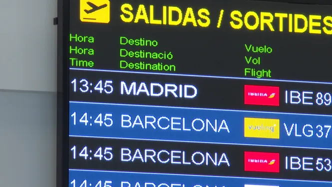 Torna+l%E2%80%99obligaci%C3%B3+de+servei+p%C3%BAblic+per+als+vols+entre+Menorca+i+Madrid+amb+avions+plens+la+primera+setmana